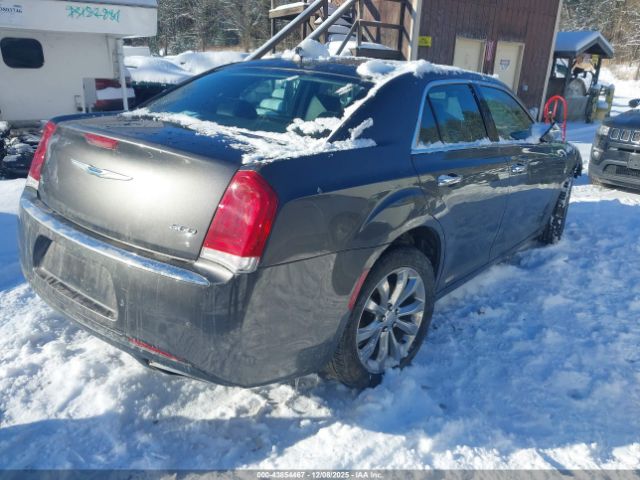 2018 CHRYSLER 300 2C3CCAKG1JH268030 Photo 3