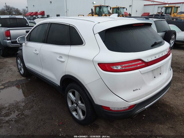 2015 LINCOLN MKC 5LMCJ1A93FUJ41877 Photo 2