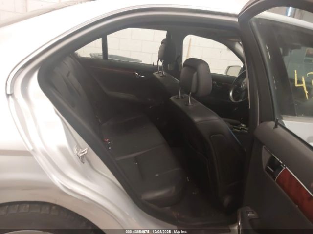 2010 MERCEDES-BENZ C 300 WDDGF8BBXAF415454 Photo 7