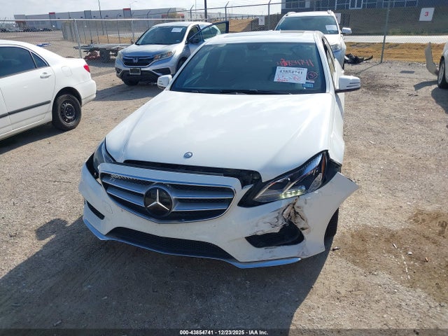 2016 Mercedes-benz E 350 მანქანა იყიდება აუქციონზე, vin: WDDHF5KB4GB270074, აუქციონის ნომერი: 43854741