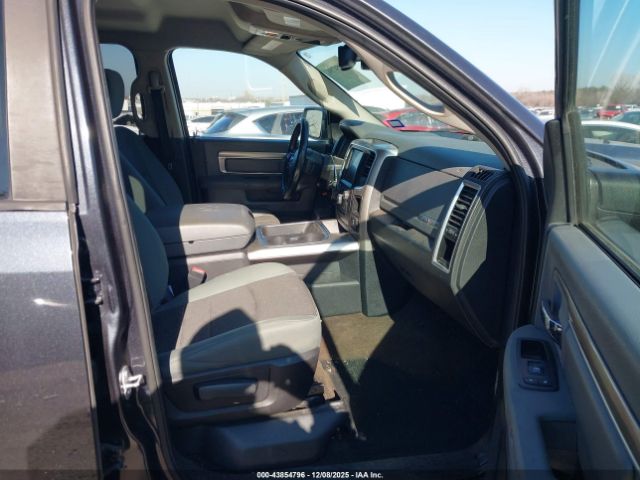 2016 RAM 1500 1C6RR7LT9GS252704 Photo 4