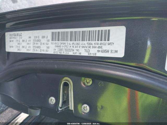 2016 RAM 1500 1C6RR7LT9GS252704 Photo 8