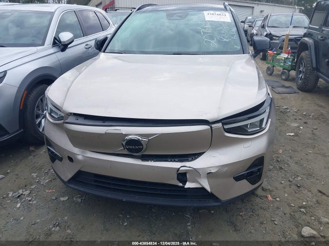 2023 VOLVO XC40 RECHARGE PURE ELECTRIC YV4ED3UW2P2070931 Photo 5