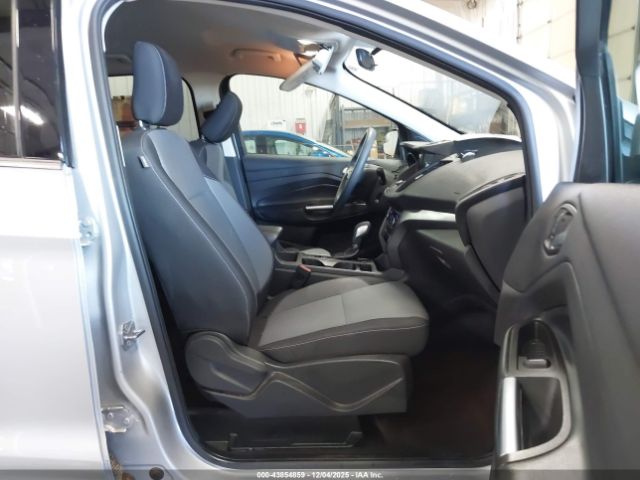 2019 FORD ESCAPE 1FMCU0GD2KUC26526 Photo 4