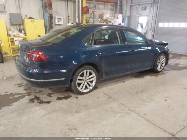 1VWLA7A36KC003866 Volkswagen Passat 2.0t Wolfsburg Edition