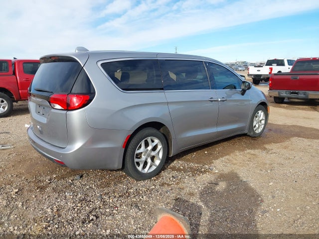 Продаж на аукціоні авто 2017 Chrysler Pacifica Touring Plus, vin: 2C4RC1BG1HR841406, номер лоту: 43855049
