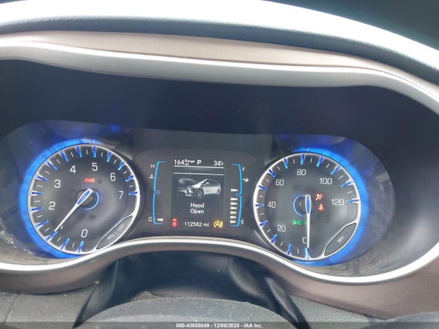 Продаж на аукціоні авто 2017 Chrysler Pacifica Touring Plus, vin: 2C4RC1BG1HR841406, номер лоту: 43855049