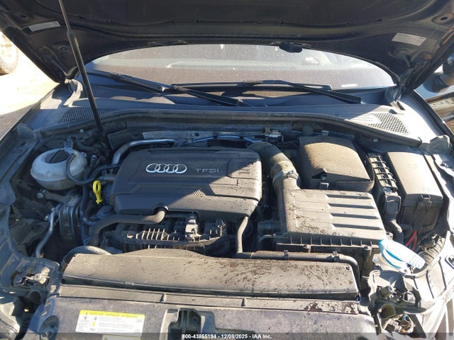 2017 AUDI A3 WAUB8GFF8H1062657 Photo 9