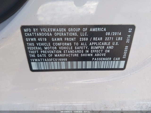 1VWAT7A33FC016968 Volkswagen Passat 1.8t S