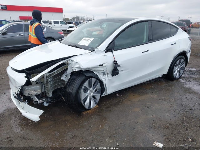 2023 TESLA MODEL Y 7SAYGDEE4PA123306 Photo 1