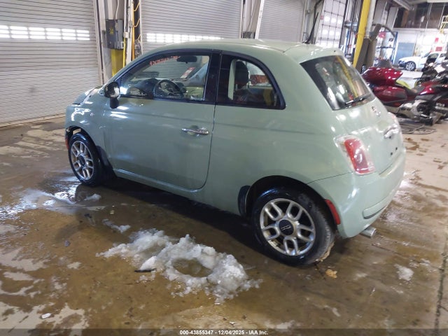 2015 FIAT 500 3C3CFFAR1FT528027 Photo 2