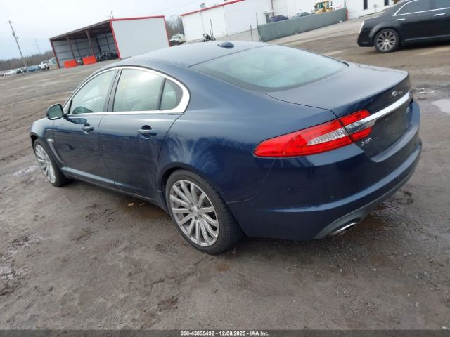 2012 JAGUAR XF SAJWA0HB8CLS42374 Photo 2