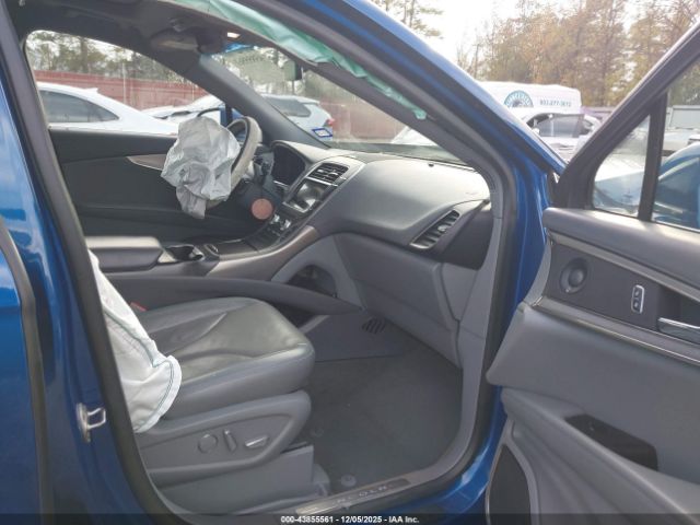 2020 LINCOLN NAUTILUS 2LMPJ8K98LBL02435 Photo 4