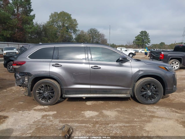 5TDKZRFH8KS355238 Toyota Highlander Se