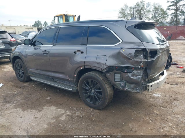 5TDKZRFH8KS355238 Toyota Highlander Se