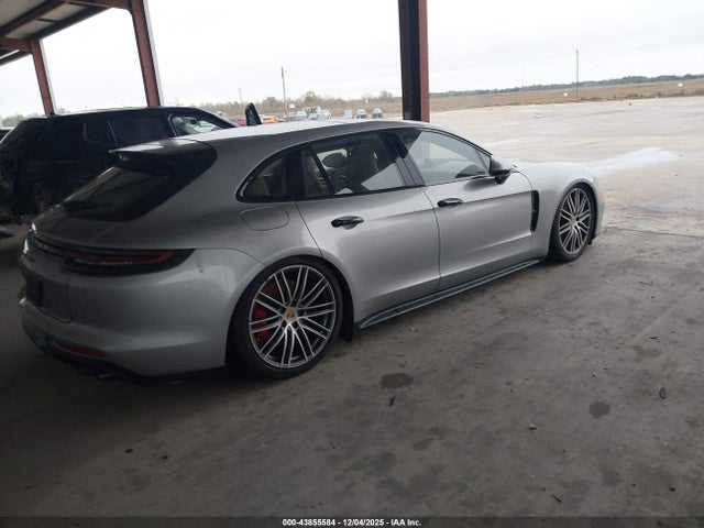 2018 PORSCHE PANAMERA WP0CF2A73JL196146 Photo 3