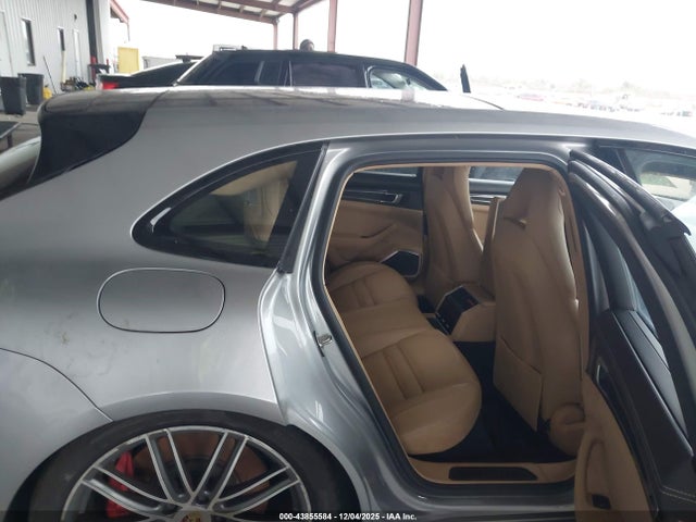 2018 PORSCHE PANAMERA WP0CF2A73JL196146 Photo 7
