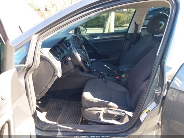 2019 VOLKSWAGEN GOLF SPORTWAGEN 3VW217AU7KM506406 Photo 4