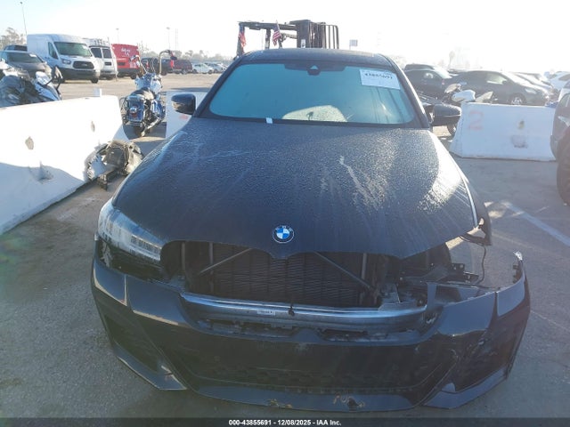 2023 Bmw 530 I მანქანა იყიდება აუქციონზე, vin: WBA53BH09PCN17512, აუქციონის ნომერი: 43855691