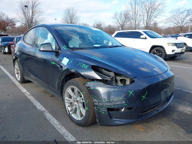 2024 TESLA MODEL Y 7SAYGDEE2RA233659 Photo 5