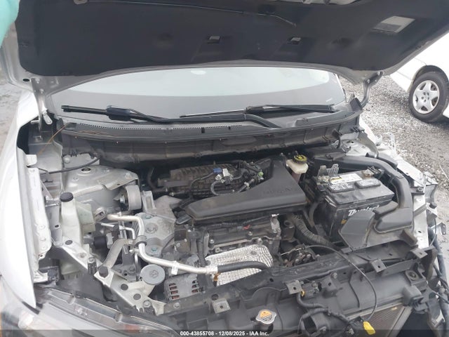 KNMAT2MT4HP615875 Nissan ROGUE SV