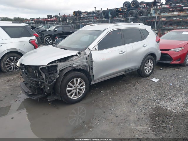 KNMAT2MT4HP615875 Nissan ROGUE SV