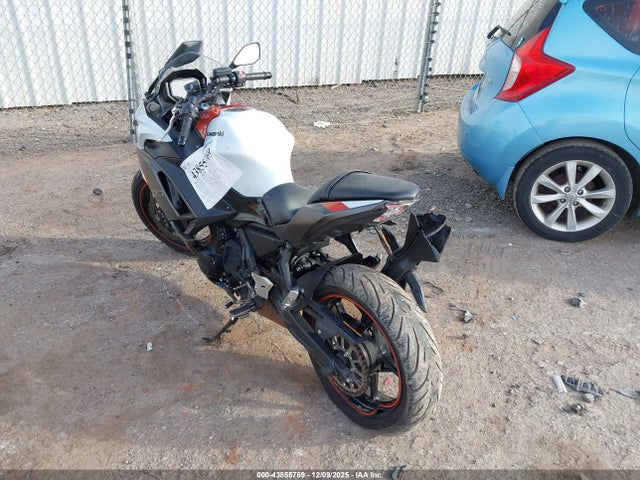 2023 KAWASAKI EX650 ML5EXER14PDA84320 Photo 2