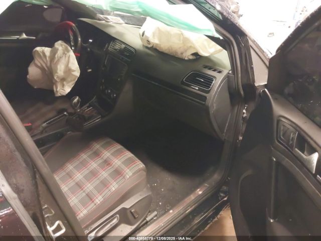 2017 VOLKSWAGEN GOLF GTI 3VW4T7AUXHM062725 Photo 4
