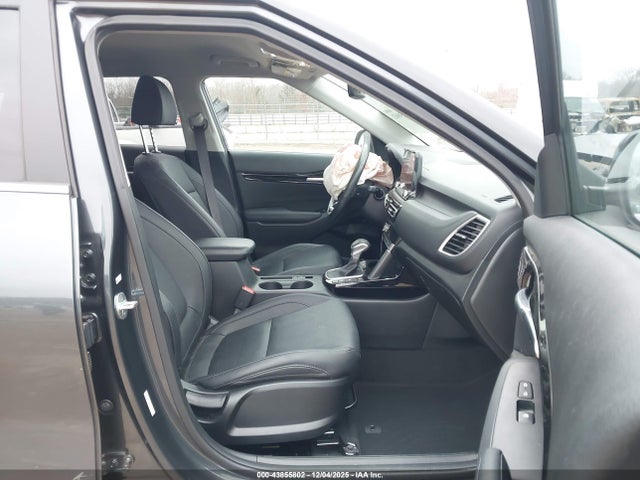 2023 KIA SELTOS KNDETCA29P7383002 Photo 4