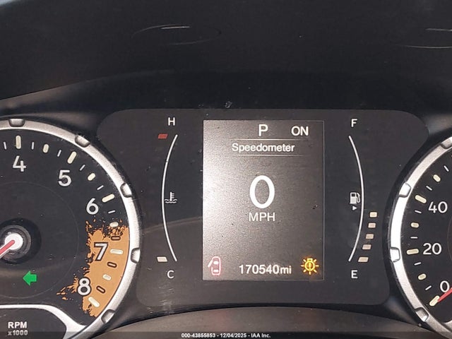 ZACCJABT6GPC64304 Jeep Renegade Latitude