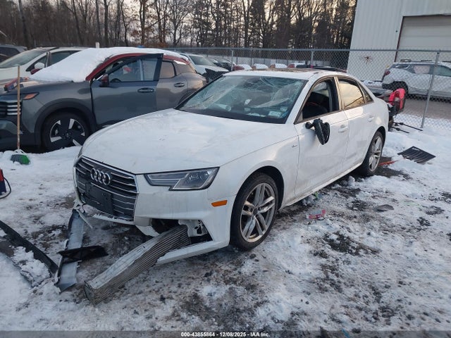 2017 AUDI A4 WAUDNAF46HN054630 Photo 1