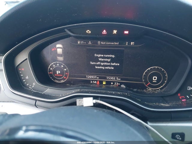 2017 AUDI A4 WAUDNAF46HN054630 Photo 6