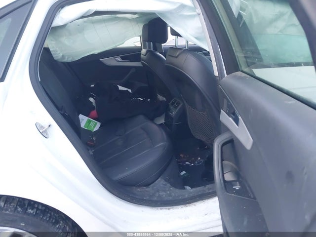 2017 AUDI A4 WAUDNAF46HN054630 Photo 7