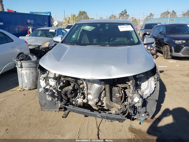 Chevrolet EQUINOX LT 2019 2GNAXUEV5K6283198 Image 13