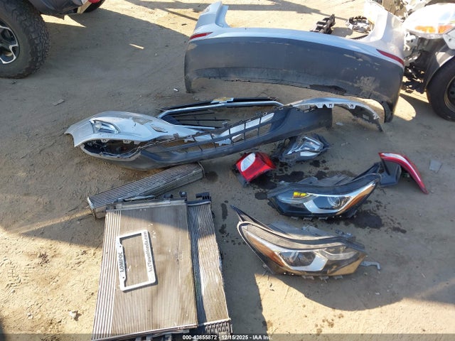 Chevrolet EQUINOX LT 2019 2GNAXUEV5K6283198 Image 12