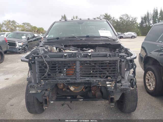 43855897 :رقم المزاد ، 3C7WRTCL9NG308524 vin ، 2022 Ram 3500 Chassis Tradesman/slt/laramie/limited مزاد بيع