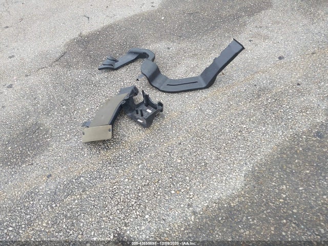 43855897 :رقم المزاد ، 3C7WRTCL9NG308524 vin ، 2022 Ram 3500 Chassis Tradesman/slt/laramie/limited مزاد بيع