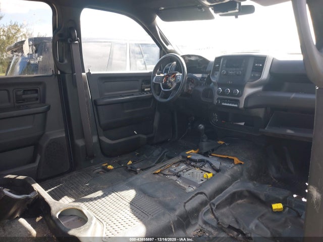 43855897 :رقم المزاد ، 3C7WRTCL9NG308524 vin ، 2022 Ram 3500 Chassis Tradesman/slt/laramie/limited مزاد بيع