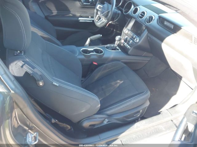 2022 FORD MUSTANG 1FA6P8TH1N5145120 Photo 4