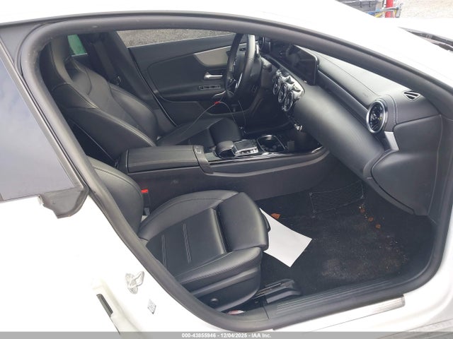 2020 MERCEDES-BENZ CLA 250 WDD5J4HB2LN032185 Photo 4