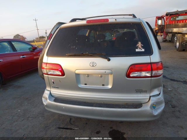 2003 Toyota Sienna Le მანქანა იყიდება აუქციონზე, vin: 4T3ZF13C23U547899, აუქციონის ნომერი: 43855991