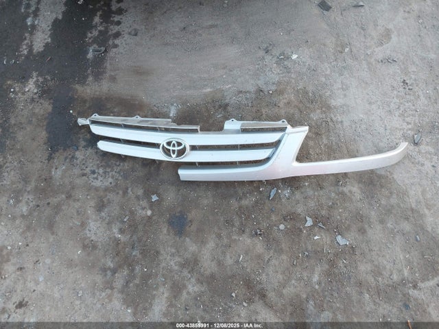 2003 Toyota Sienna Le მანქანა იყიდება აუქციონზე, vin: 4T3ZF13C23U547899, აუქციონის ნომერი: 43855991
