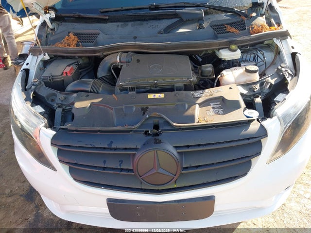 2022 MERCEDES-BENZ METRIS W1YV0BEY7N4114430 Photo 9