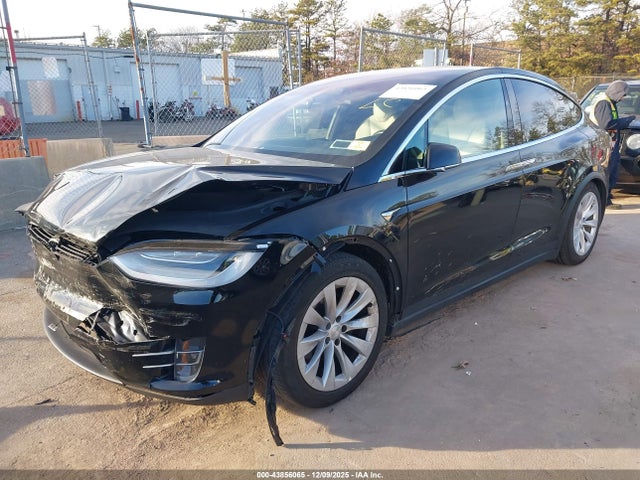 Aukcja sprzedaży 2021 Tesla Model X Long Range Dual Motor All-wheel Drive/long Range Plus Dual Motor All-wheel Drive, vin: 5YJXCBE2XMF310384, numer aukcji: 43856065