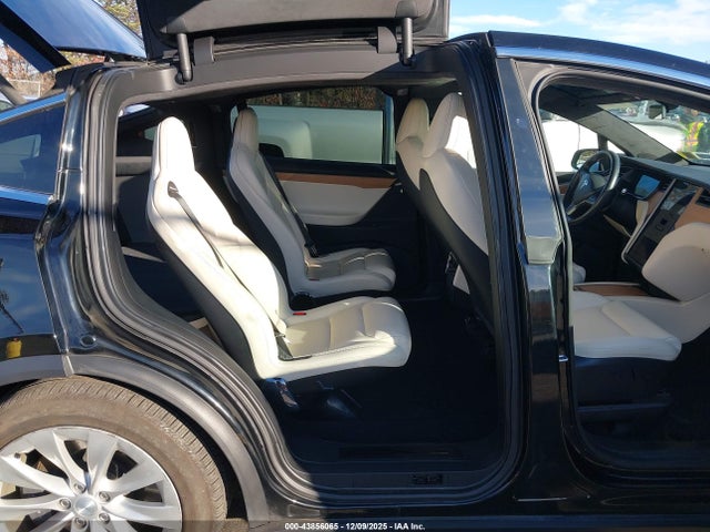 Aukcja sprzedaży 2021 Tesla Model X Long Range Dual Motor All-wheel Drive/long Range Plus Dual Motor All-wheel Drive, vin: 5YJXCBE2XMF310384, numer aukcji: 43856065
