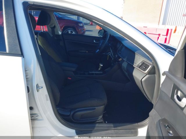 2016 KIA OPTIMA KNAGT4L31G5102016 Photo 4