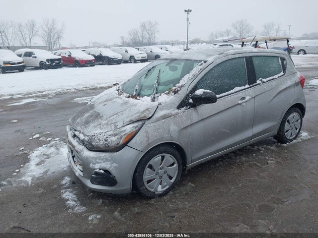 Chevrolet Spark Ls Cvt 2017 KL8CB6SA3HC785374 Image 2