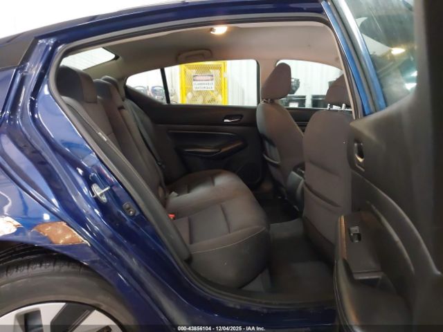 2019 NISSAN ALTIMA 1N4BL4BV2KC249679 Photo 7