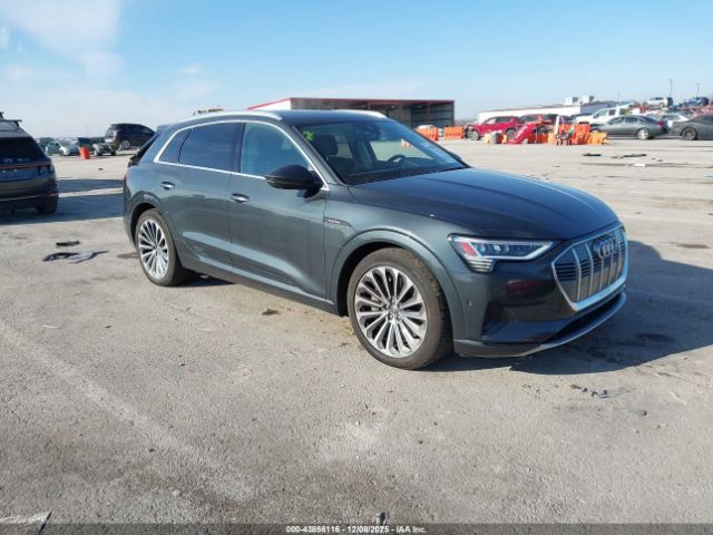 2019 AUDI E-TRON WA1VAAGE6KB023181