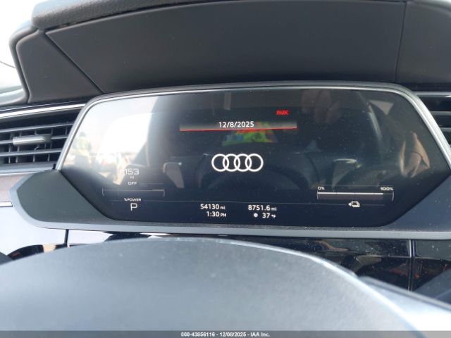 2019 AUDI E-TRON WA1VAAGE6KB023181 Photo 6